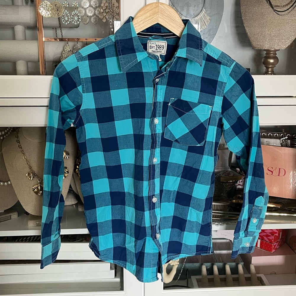 Children’s Place Button down/Plaid Blue button-down top size 10-12
